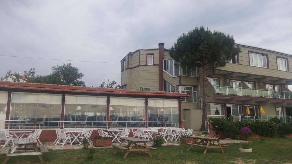 Flora Hotel Burhanli Екстер'єр фото