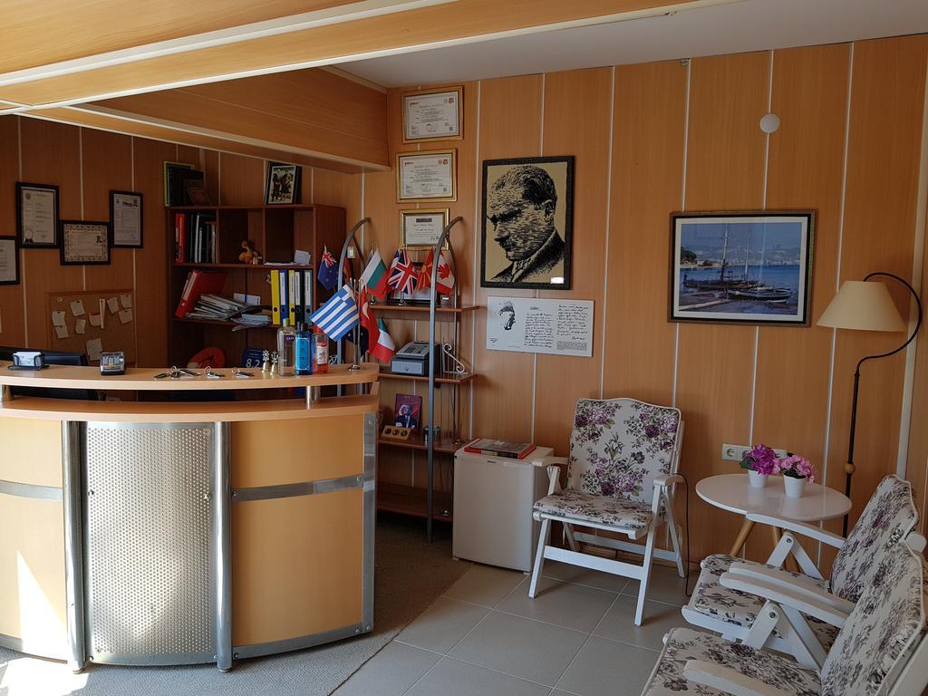 Flora Hotel Burhanli Екстер'єр фото